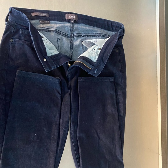 Lot of NYDJ - Picture 2 of 4